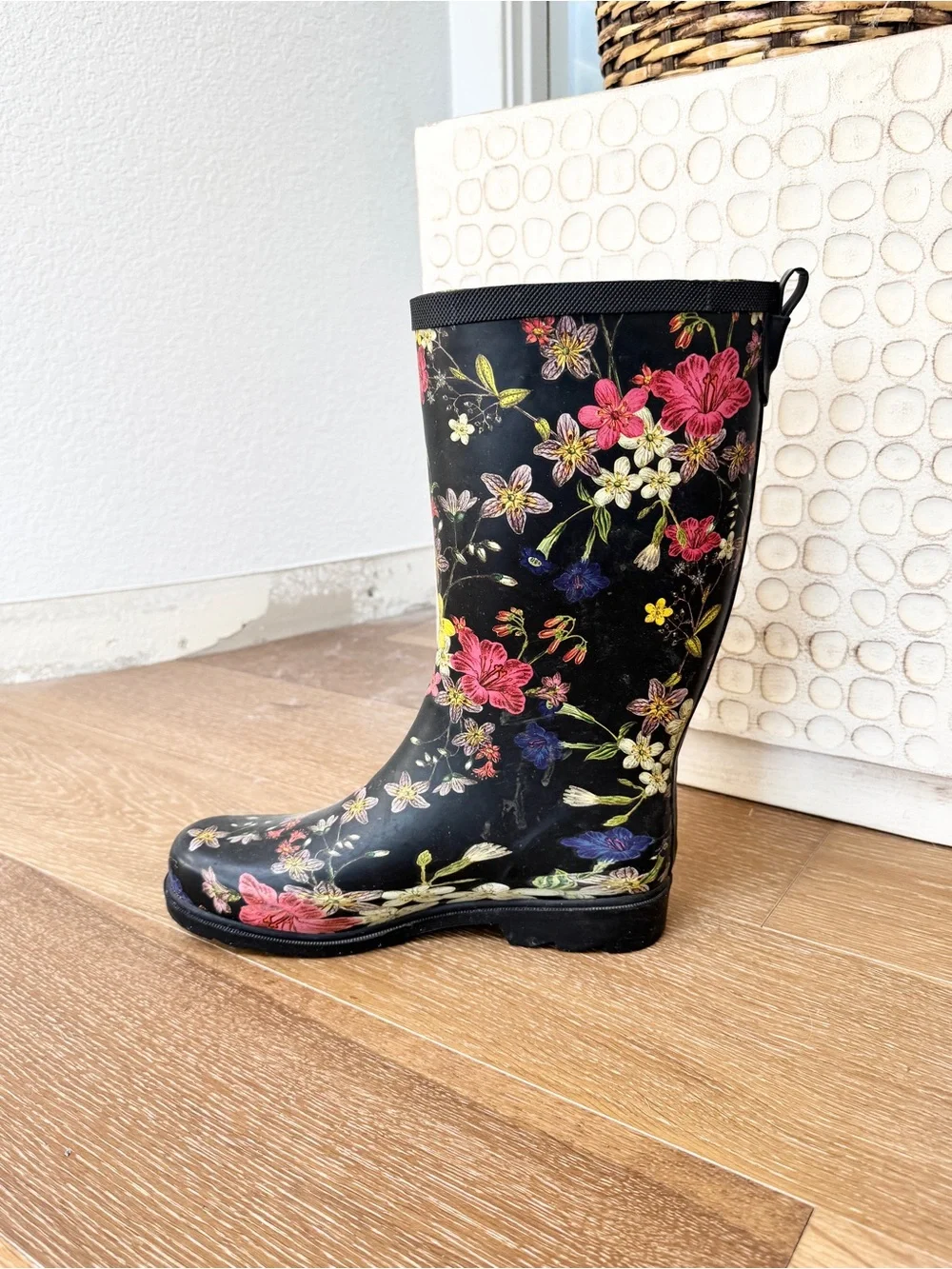 Target Black Floral Patterned Rubber Rain Boots Wellies Multicolor 8